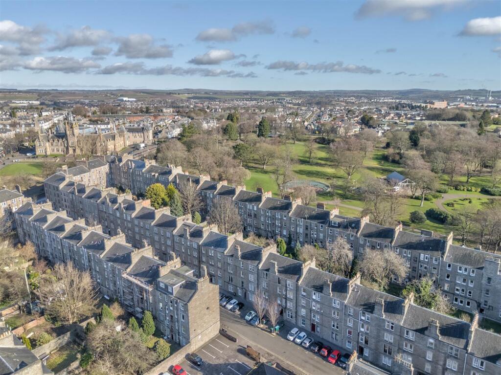 29H Baldovan Terrace Dundee-2.JPG