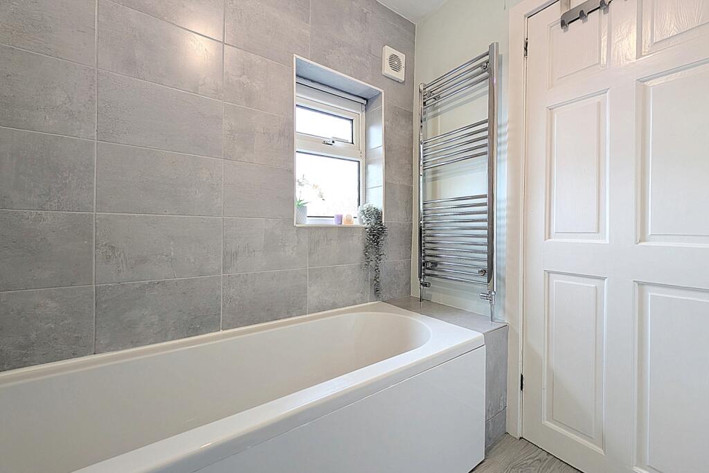 PXL_20250528_102945010_inPixio