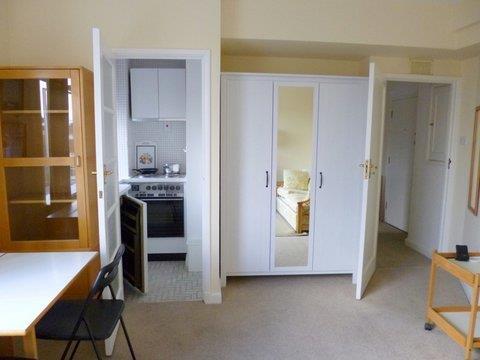 New - Kitchen.JPG