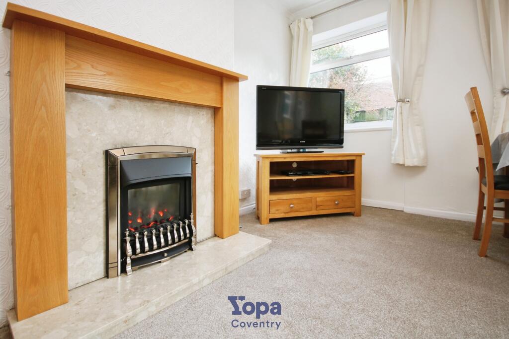 Ce9ab5d3-Lounge 20Diner 203.JPG