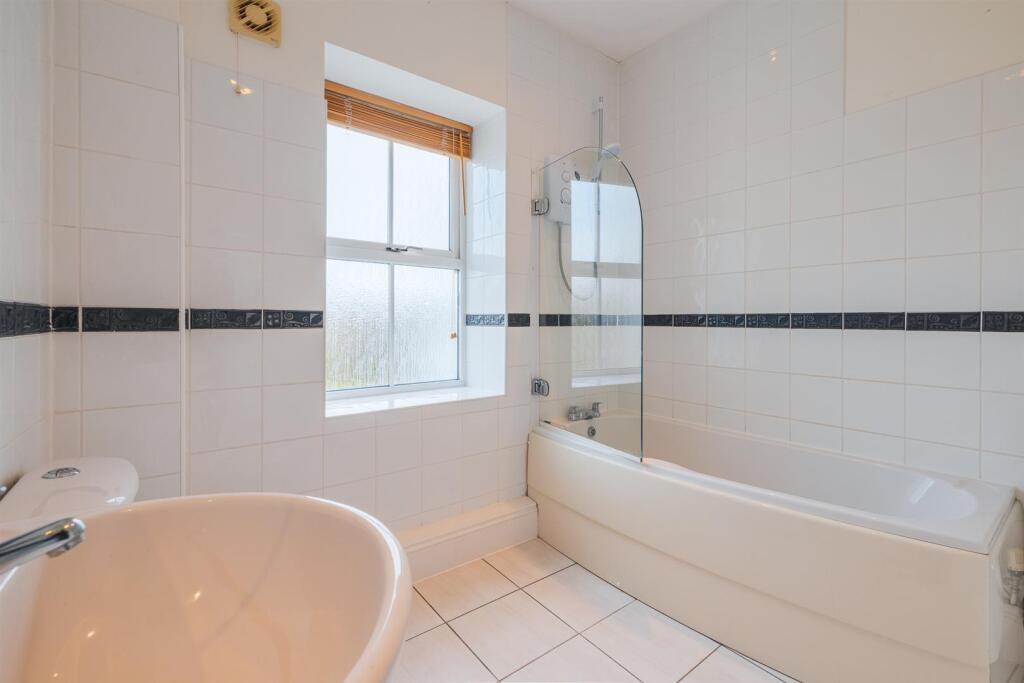 5 New Hall Manor-26.jpg