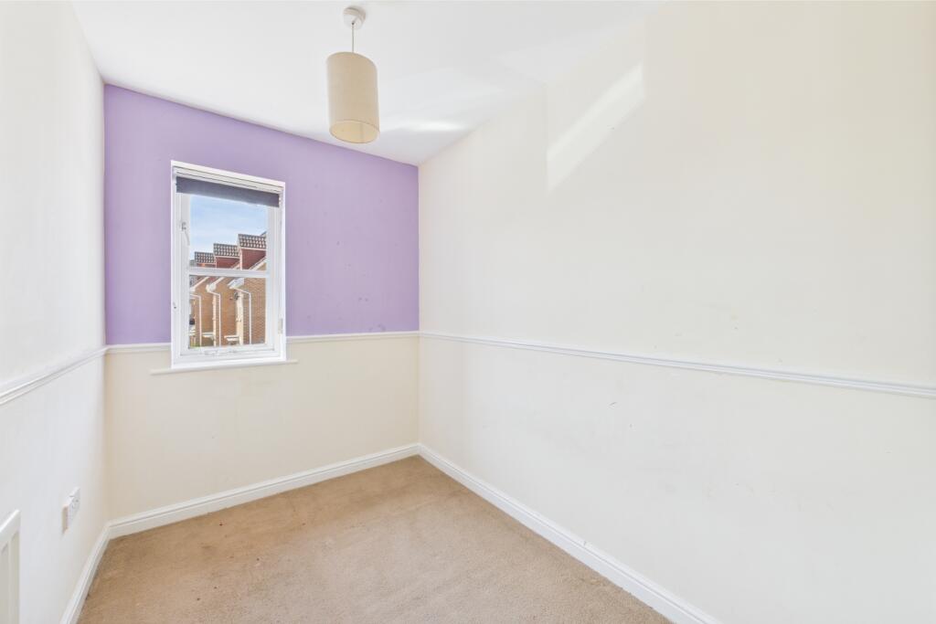 CAM03162G0-PR0252-STILL020