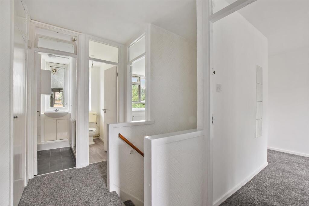 12-2defGCPMSC - 60 Dobson Close - LAnding -Origina