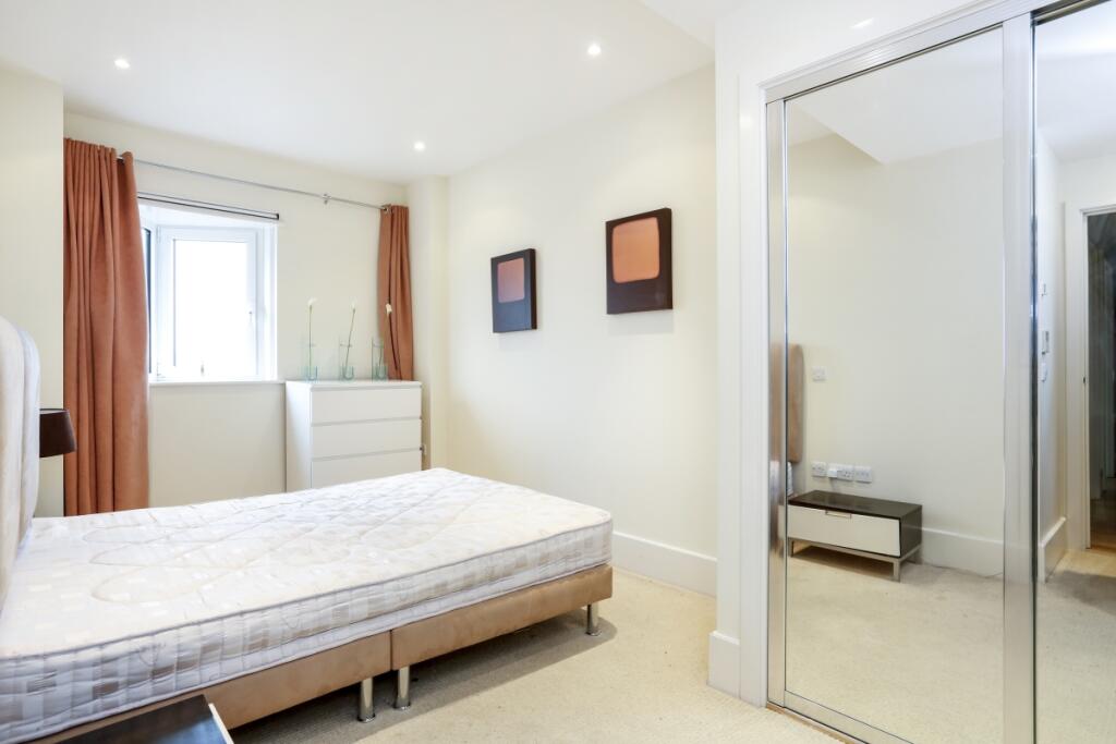 55-putney-wharf-t...