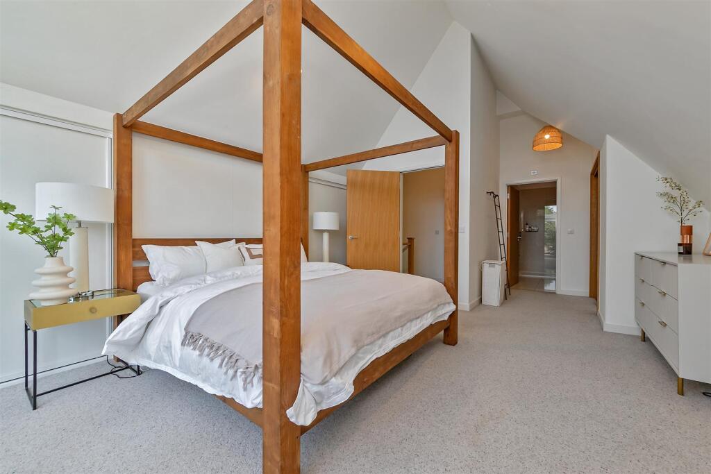 5OakTreeGardens-70.jpg
