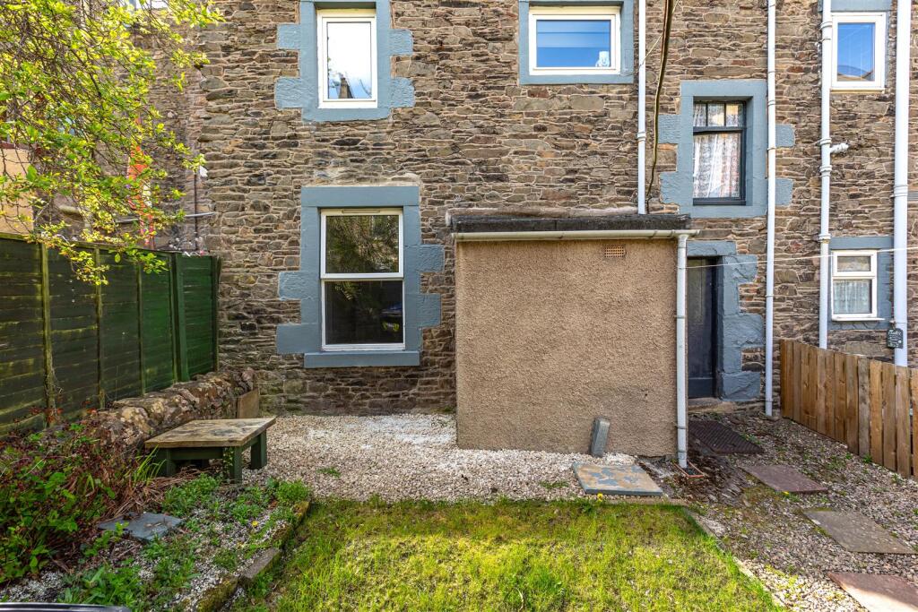 8_2 Teviot Crescent Hawick 23.JPG