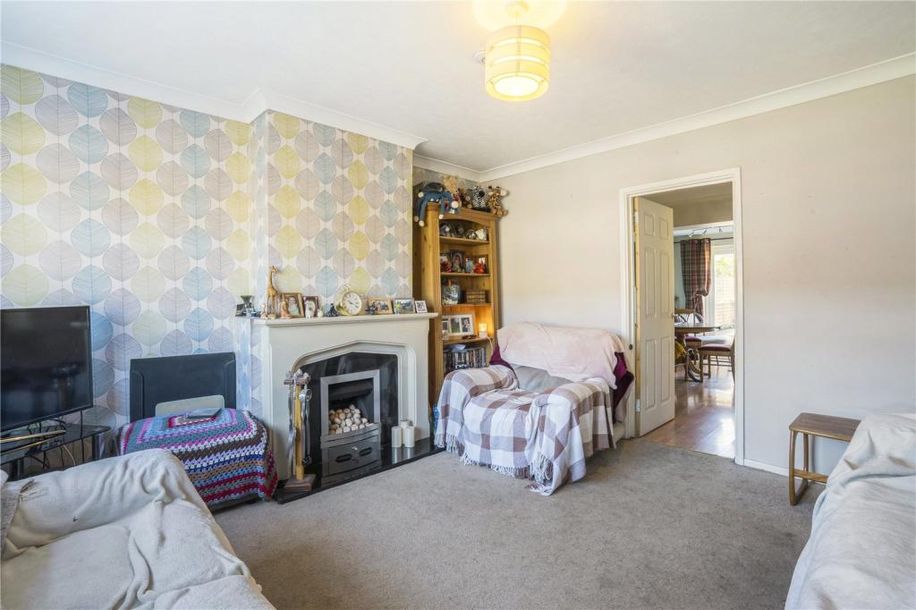 28 Barrow Close