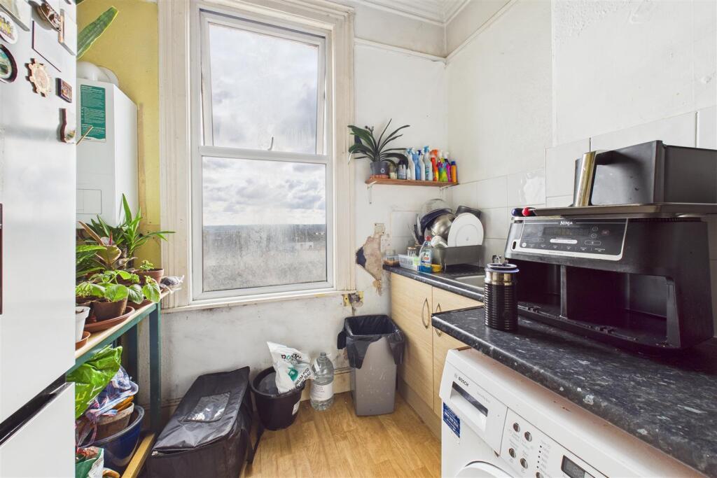 113 Cromwell Road, St Andrews, Bristol BS6 5EX | F