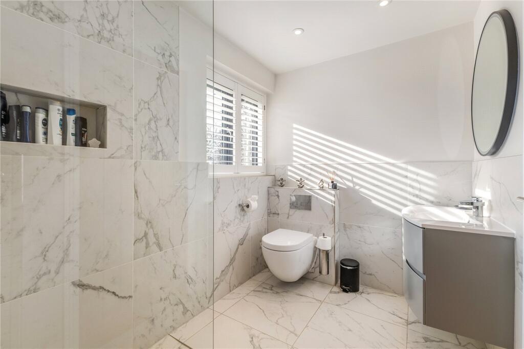 Bedroom 3 En-Suite