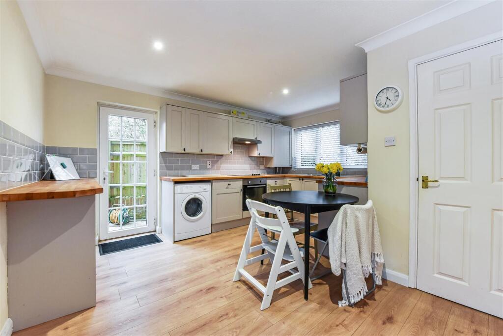 Kitchen/Dining Room