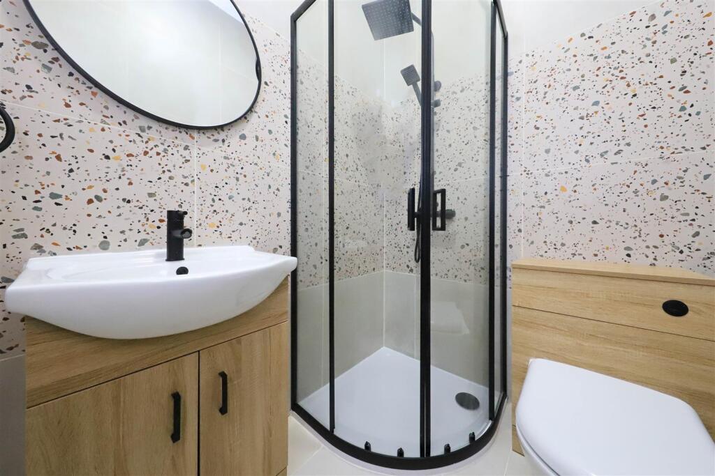 nicholas james port hall place shower room_.jpg