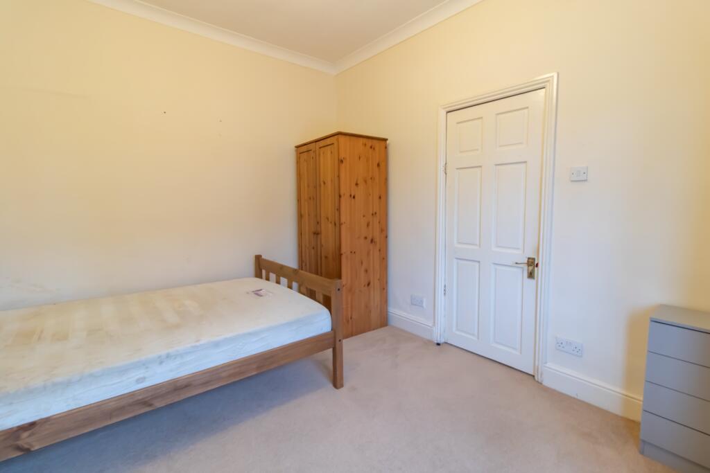 IMAGE 12