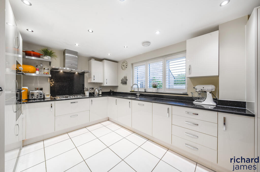 617a380e-4160-492...