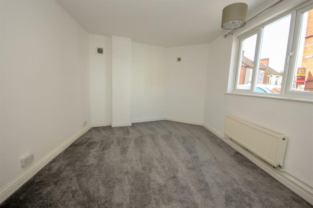 Master Bedroom.jpg