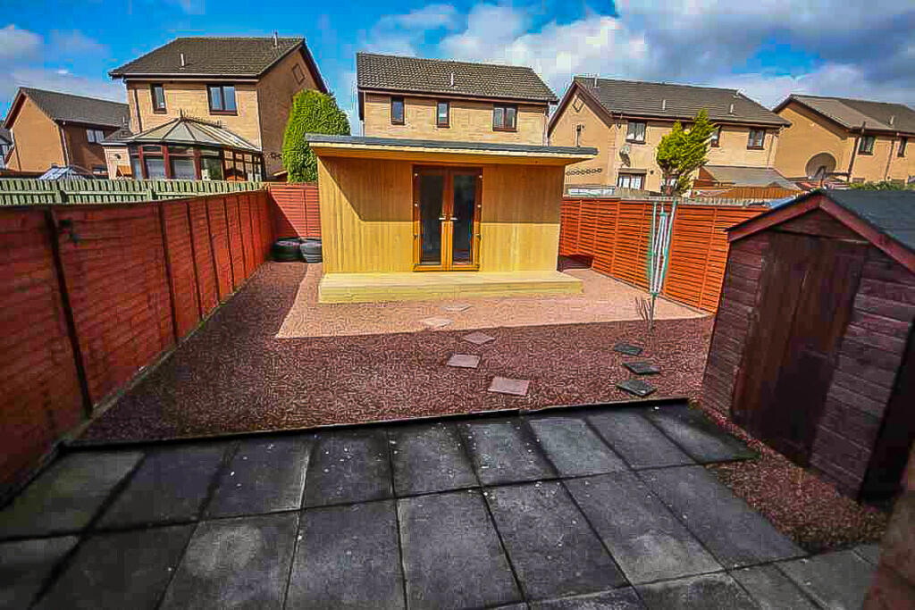 104 Bankton Brae ...