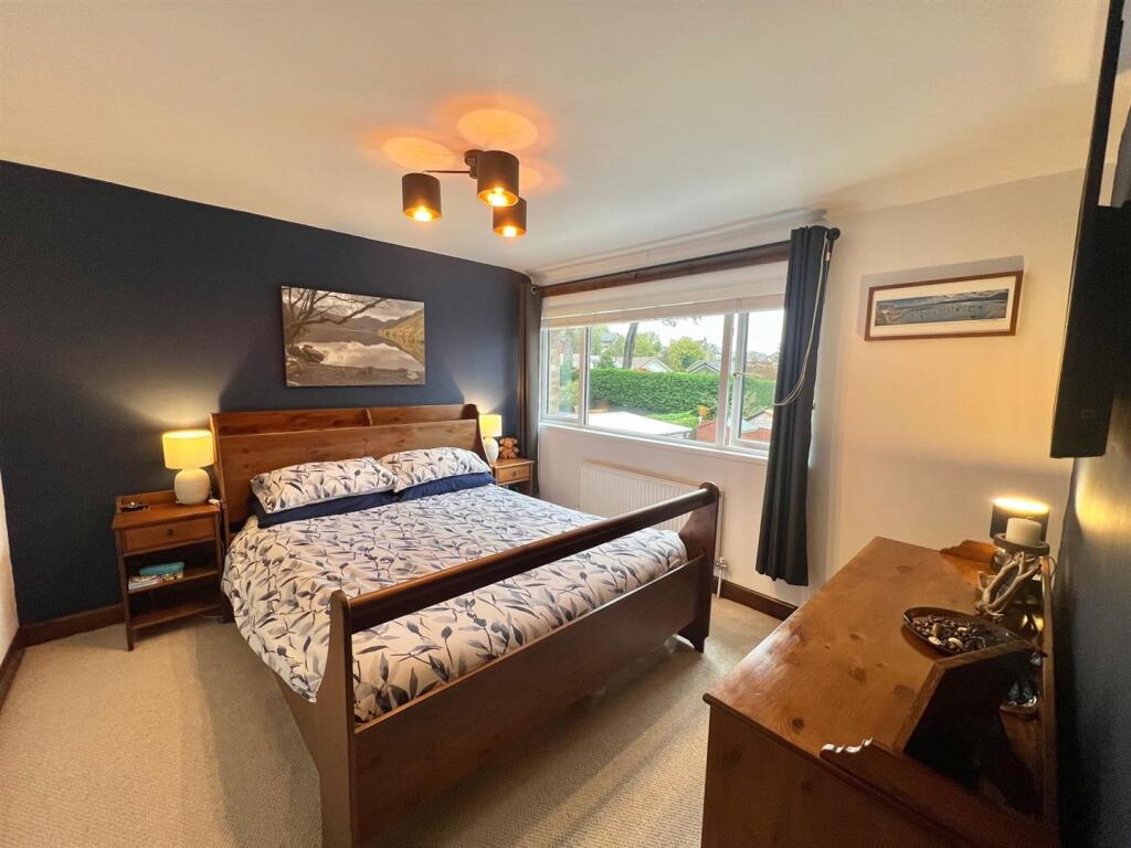 Bramleys Estate Agents - The Drive - Hipperholme (