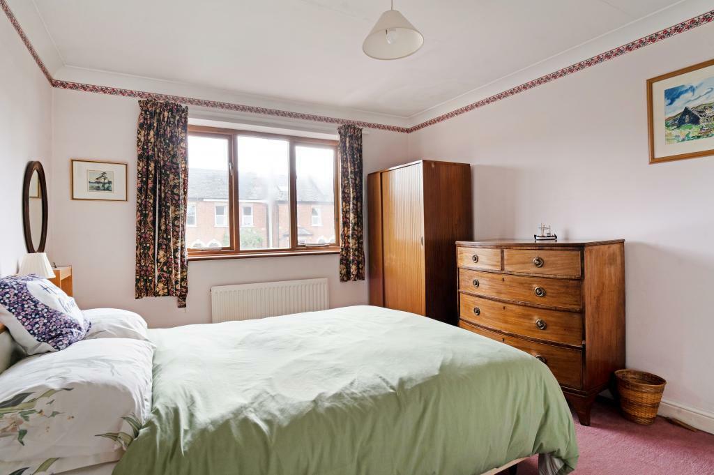 321881 70A Copt Elm Road - (13).jpg
