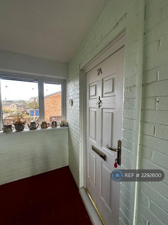 Main Door / 1st Floor 