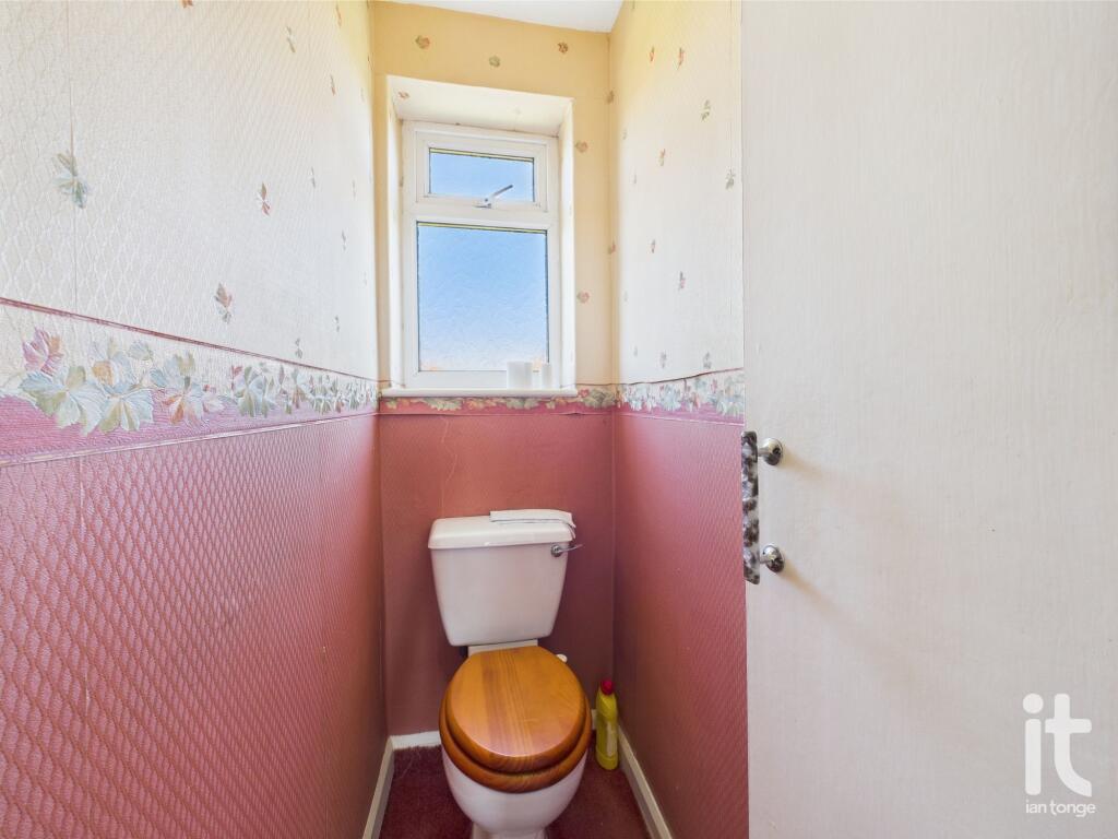 Photograph 21
