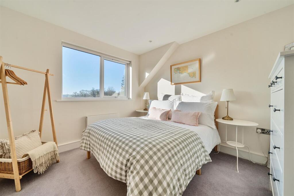 Cambric Chase Bed 2.jpg