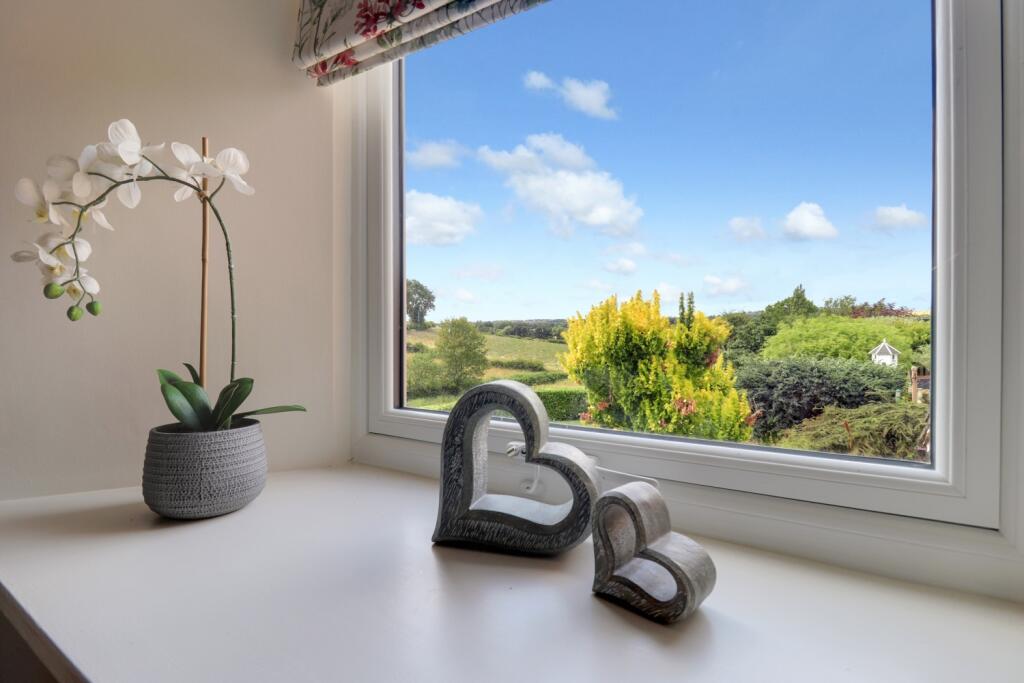 27- Rob Hammond EweMove Pontefract