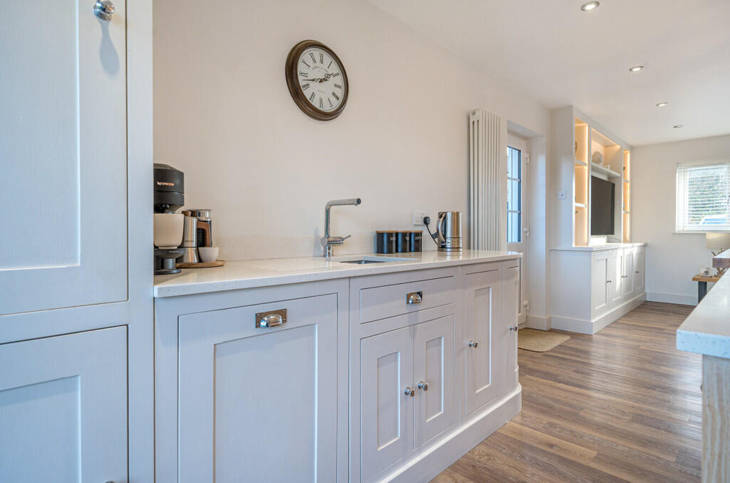 1377263-11-6915fb...