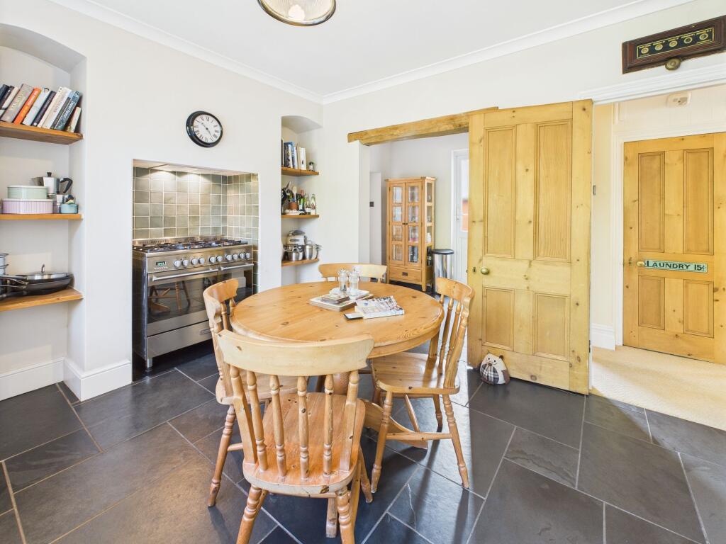 Kitchen/Breakfast Room