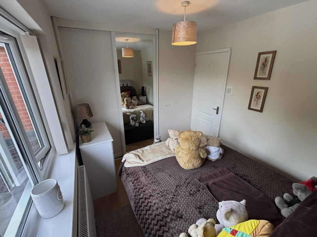 kingsford bedroom 1.jpg