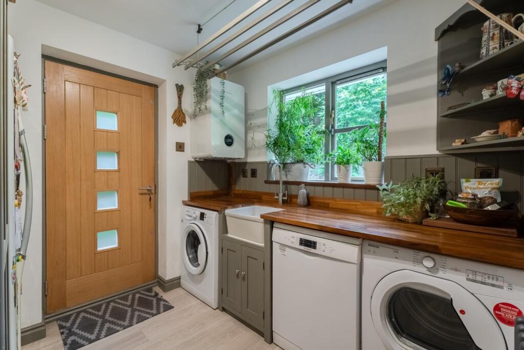 Vicarage Road-25.jpg