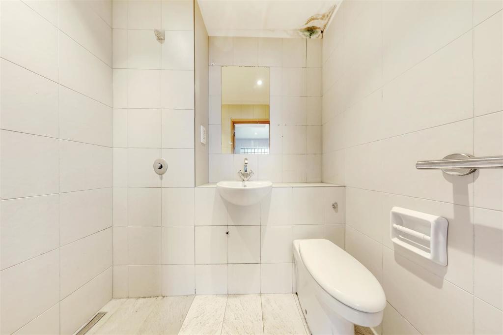 45A Langham Gardens - 0WydLetQ5AViKPzTShp8.jpg