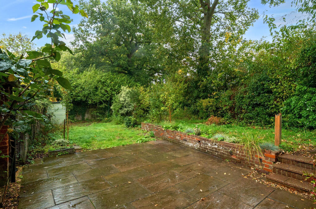 1359869-4-68dfc07...