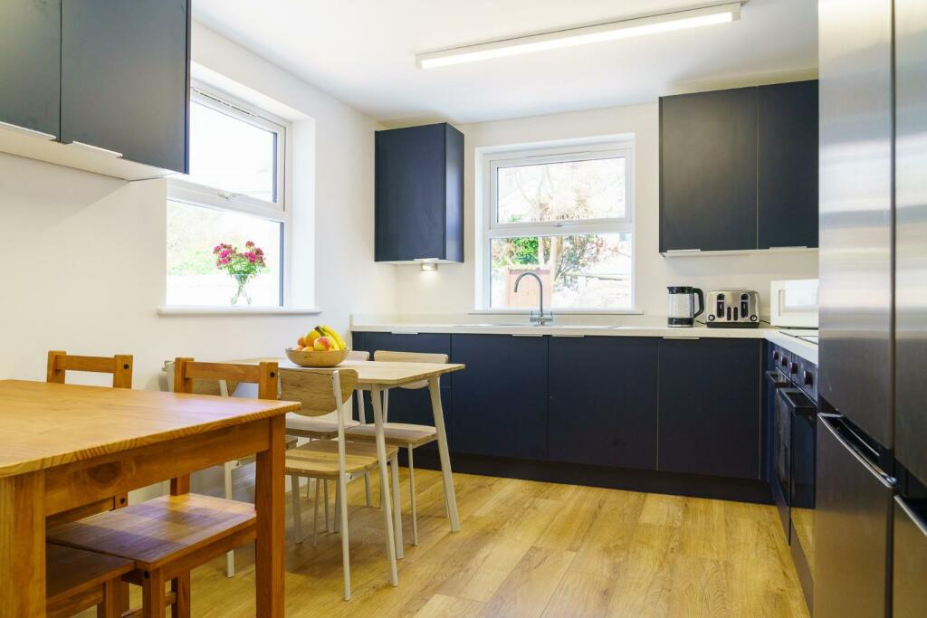 Falmouth big house-70.jpg