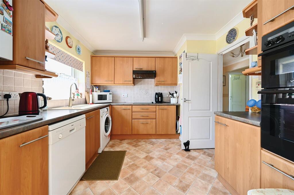 3 COOKHAM DENE - BUCKHURST ROAD - TN401RU - PHOTOS