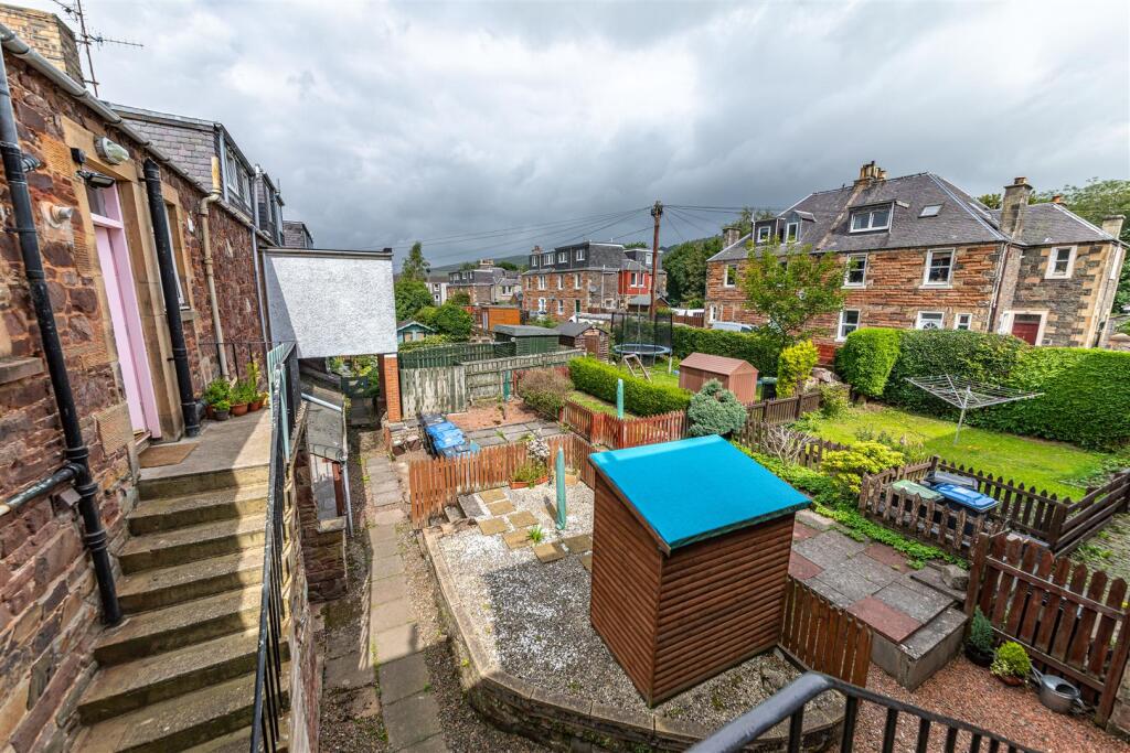 9 Douglas Place Galashiels 45.jpg