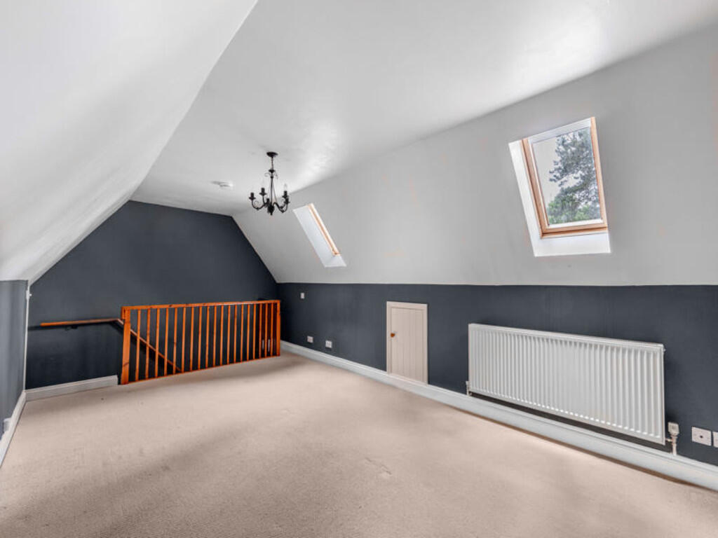 PineHouseCapelStM...