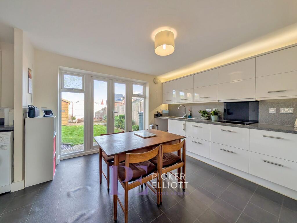 Kitchen / Diner
