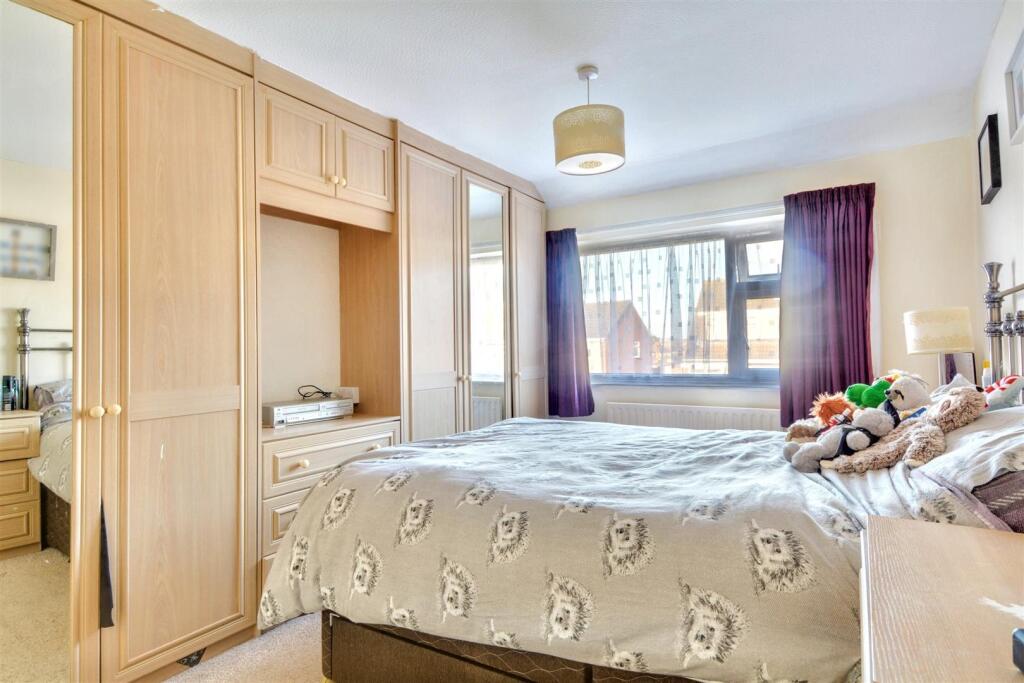 Bedroom One_1.jpeg