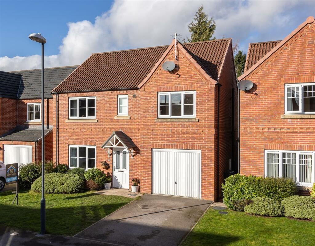Westfield Road 17 External-1.jpg