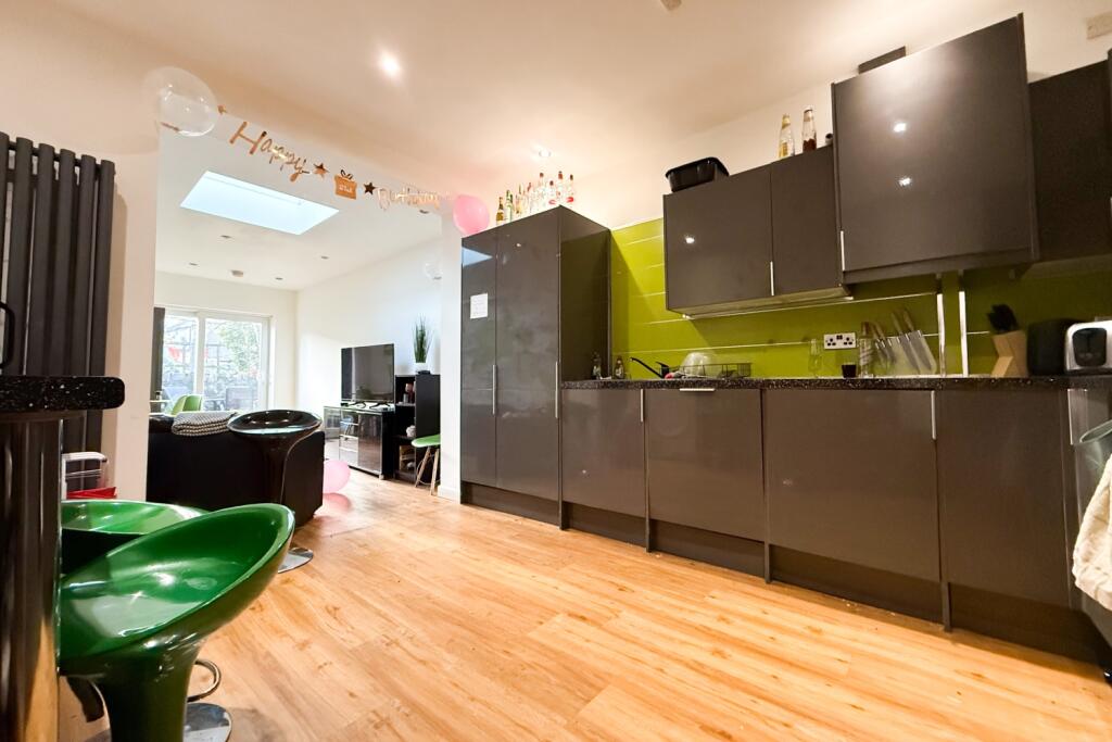 another student property from Award winning CPS HO