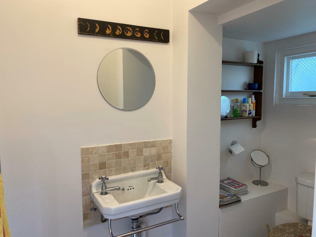 GF WC