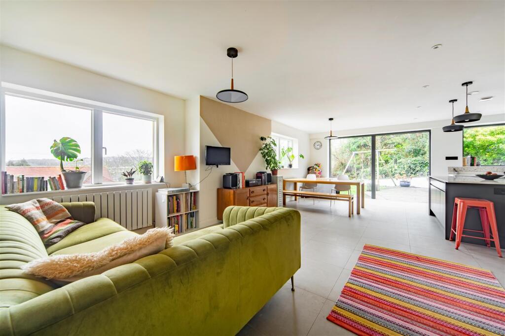 2_WITHDEAN_LANE_25.01.24_NICHOLAS_JAMES_JPEGs-11.j