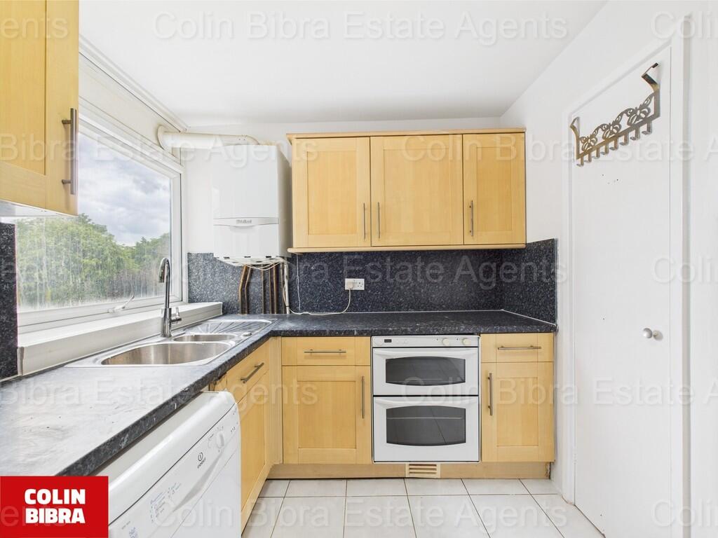 CAM04175G0-PR0038...