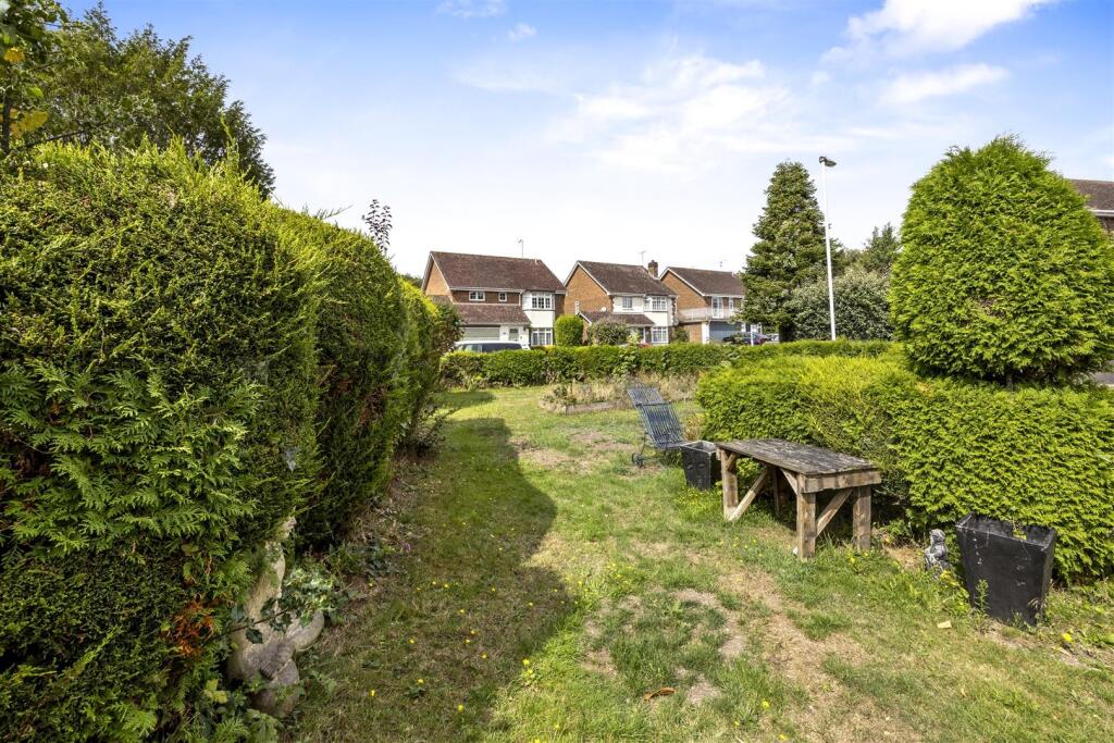 Vicarage Fields, 14-019.JPG