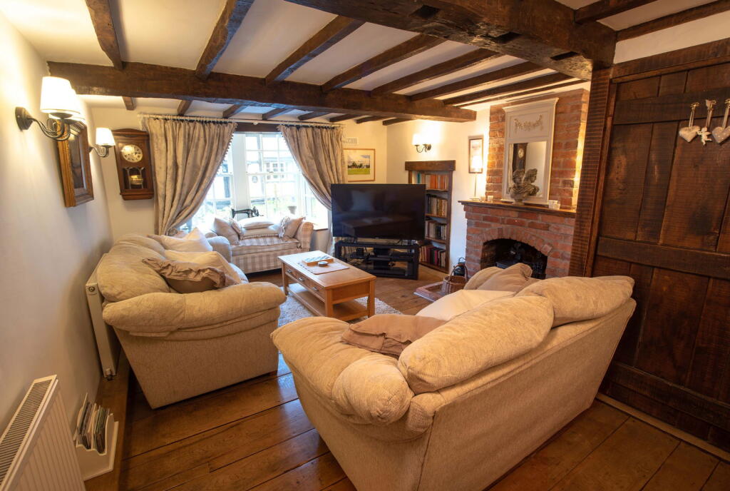 Swallows Barn Cottage, Main Street, Cropthorne, WR10 3LT