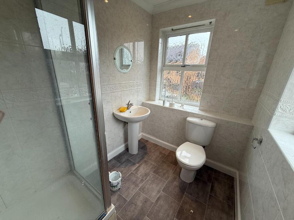 Ensuite 2
