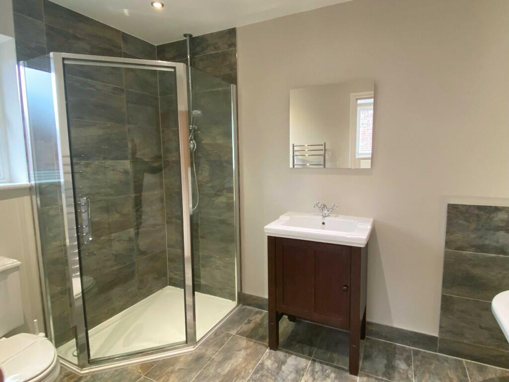 Master ensuite