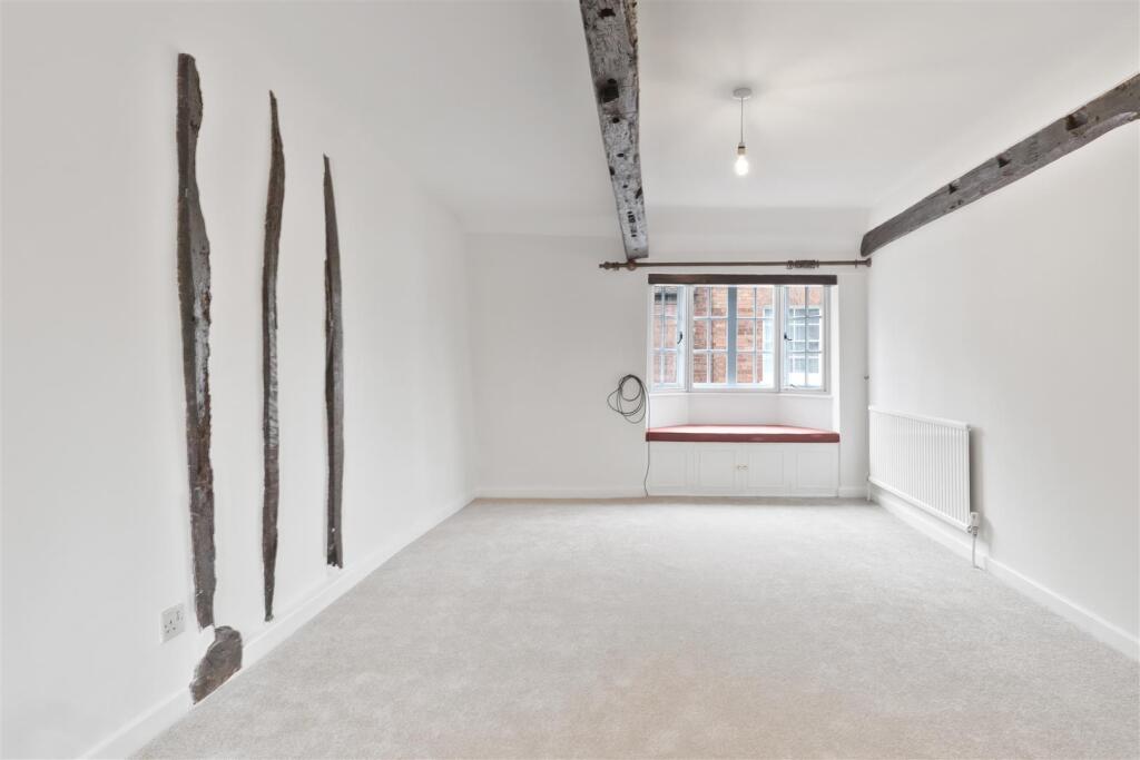 High Street-14.jpg 1st