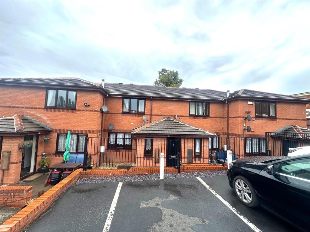 WhatsApp Image 2025-08-27 at 11.45.39 AM (26).jpeg