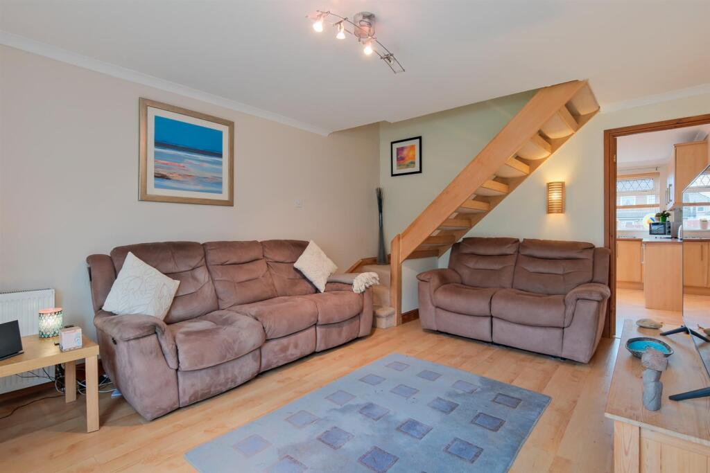 002-13 Fyneart Street, Wishaw ML2 8PL.jpg