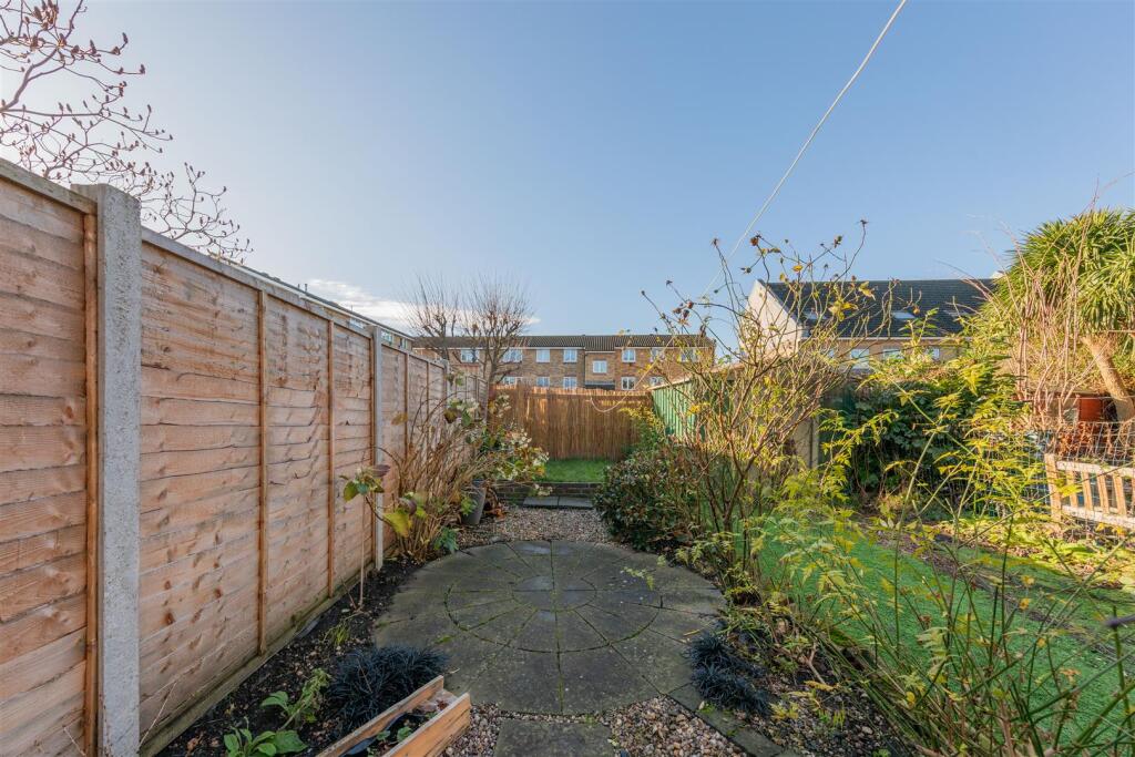 Hitcham Road, E17
